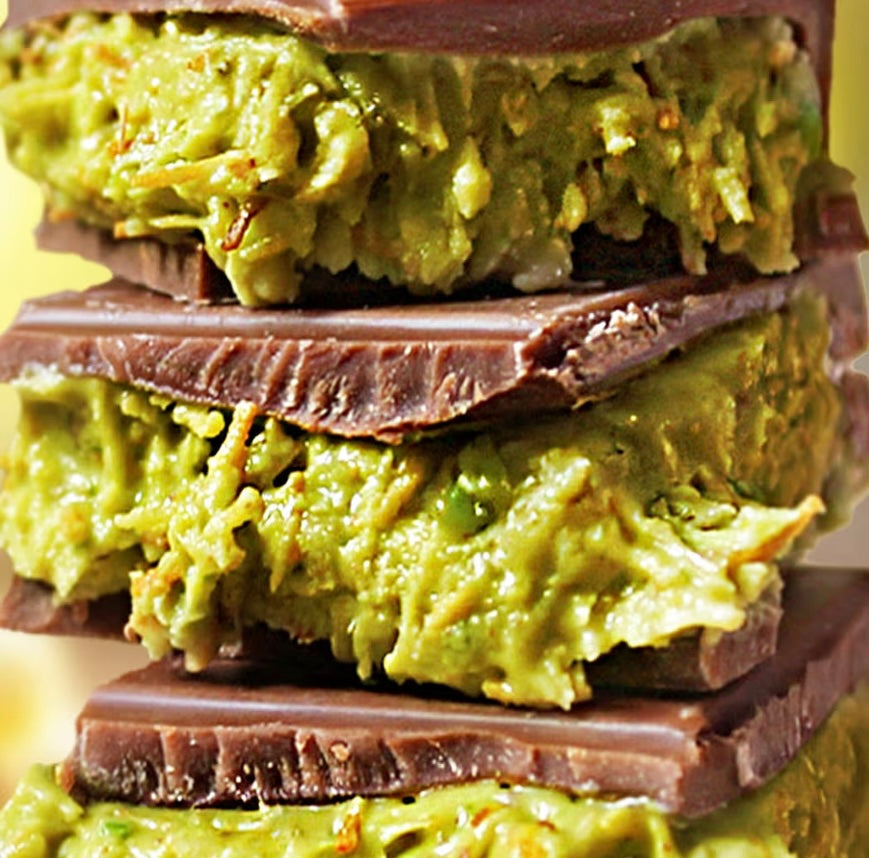 XL Viral Pistachio Knafeh Belgiun Chocolate Bar 🍫💚